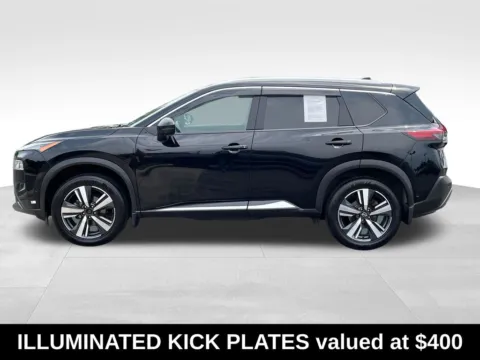 More photos of 2023 Nissan Rogue SL at Bridge Auto Group, NJ