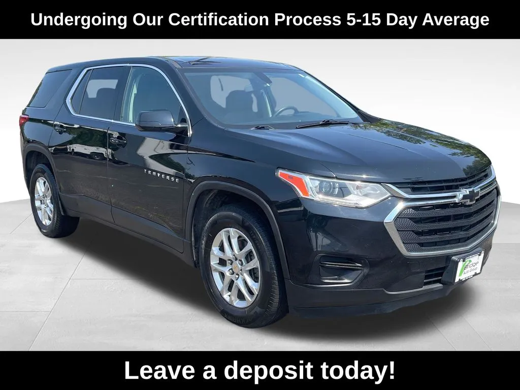 Black 2019 Chevrolet Traverse LS for sale in Berlin, NJ