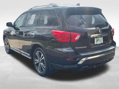 More photos of 2020 Nissan Pathfinder Platinum at Bridge Auto Group, NJ