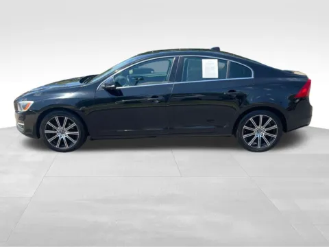 More photos of 2018 Volvo S60 Inscription T5 Platinum at Bridge Auto Group, NJ