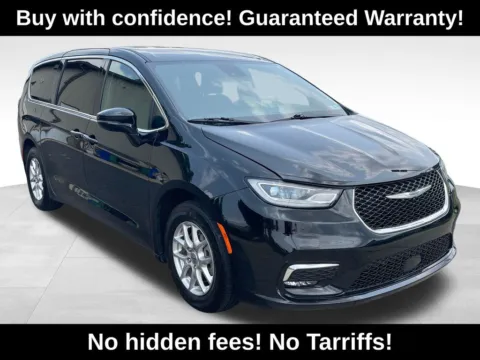 Black 2024 Chrysler Pacifica Touring for sale in Berlin, NJ