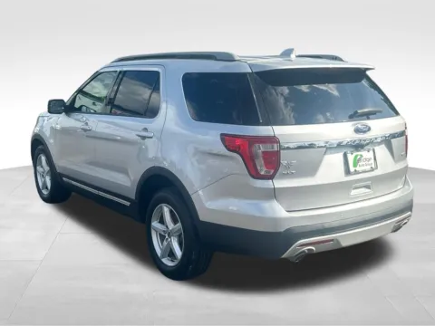 More photos of 2016 Ford Explorer XLT at Bridge Auto Group, NJ