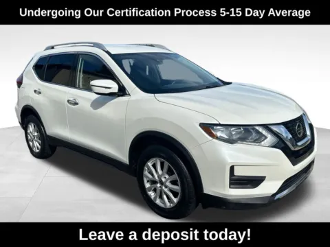 White 2019 Nissan Rogue SV for sale in Berlin, NJ
