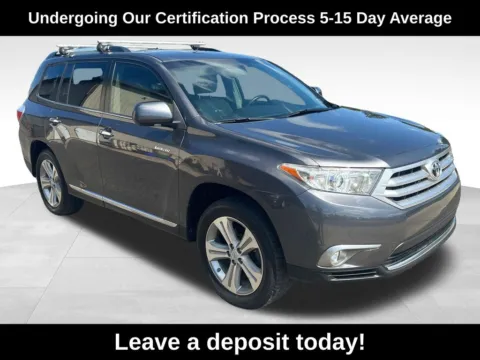 Gray 2013 Toyota Highlander Limited for sale in Berlin, NJ