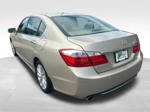 More photos of 2015 Honda Accord EX-L at Bridge Auto Group, NJ