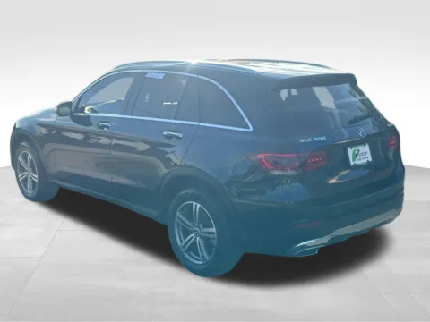 More photos of 2022 Mercedes-Benz GLC 300 at Bridge Auto Group, NJ