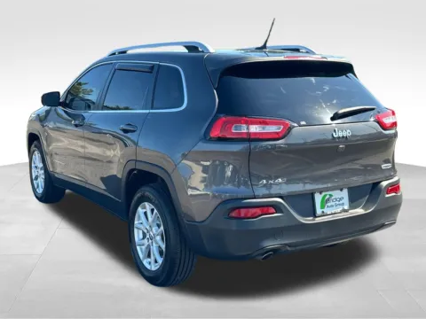 More photos of 2016 Jeep Cherokee Latitude at Bridge Auto Group, NJ