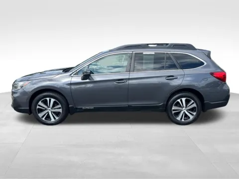 More photos of 2019 Subaru Outback 2.5i at Bridge Auto Group, NJ