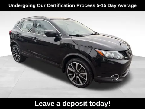 Black 2018 Nissan Rogue Sport SL for sale in Berlin, NJ
