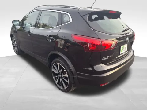 More photos of 2018 Nissan Rogue Sport SL at Bridge Auto Group, NJ