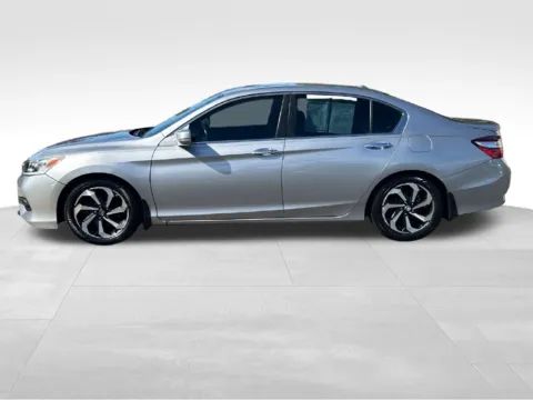 More photos of 2016 Honda Accord EX-L at Bridge Auto Group, NJ