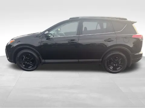 More photos of 2018 Toyota RAV4 LE at Bridge Auto Group, NJ