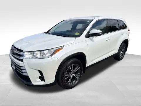 Another view of 2019 Toyota Highlander LE for sale in Berlin, NJ at Bridge Auto Group