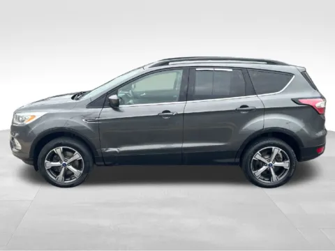 More photos of 2017 Ford Escape SE at Bridge Auto Group, NJ