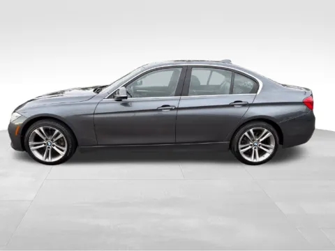More photos of 2018 BMW 3 Series 330i xDrive at Bridge Auto Group, NJ