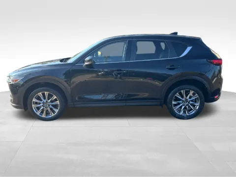 More photos of 2019 Mazda CX-5 Signature at Bridge Auto Group, NJ
