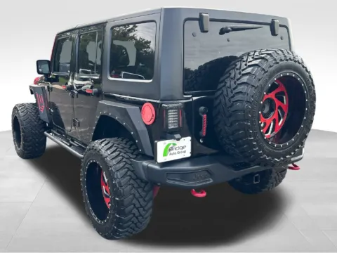 More photos of 2016 Jeep Wrangler Unlimited Rubicon at Bridge Auto Group, NJ