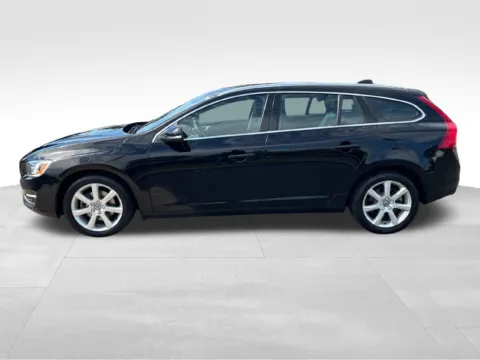 More photos of 2017 Volvo V60 T5 Premier at Bridge Auto Group, NJ