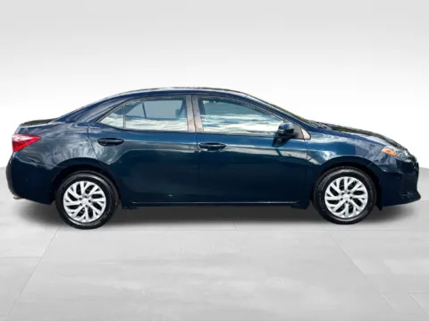 More photos of 2018 Toyota Corolla LE at Bridge Auto Group, NJ