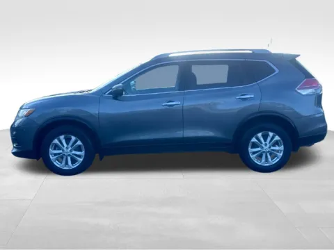 More photos of 2014 Nissan Rogue SV at Bridge Auto Group, NJ