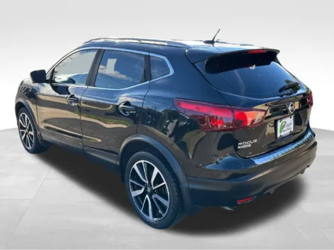 More photos of 2017 Nissan Rogue Sport SL at Bridge Auto Group, NJ