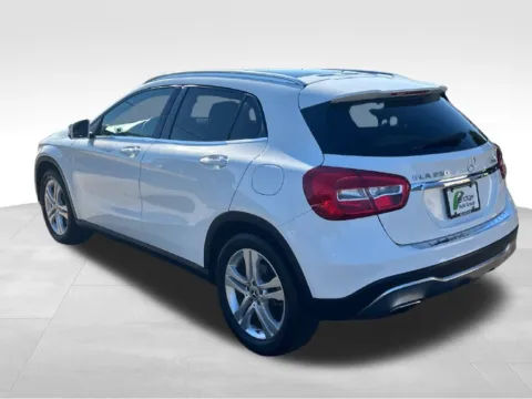 More photos of 2019 Mercedes-Benz GLA 250 at Bridge Auto Group, NJ