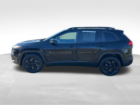 More photos of 2018 Jeep Cherokee Limited at Bridge Auto Group, NJ