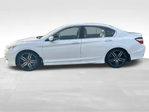 More photos of 2016 Honda Accord Sport at Bridge Auto Group, NJ