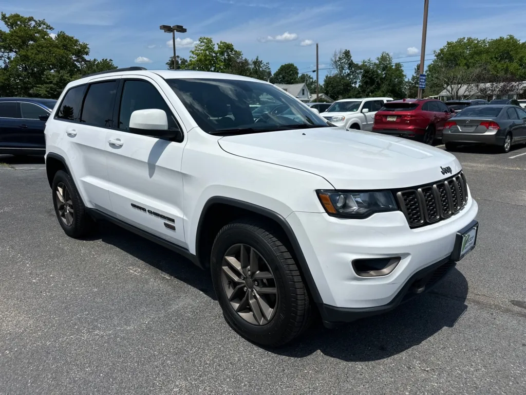 2017 Jeep Grand Cherokee 75th Anniversary Edition for sale in Berlin, NJ