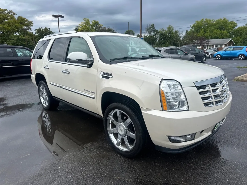 2012 Cadillac Escalade Luxury for sale in Berlin, NJ