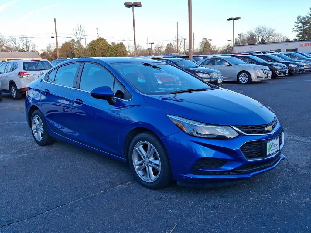 2017 Chevrolet Cruze LT for sale in Berlin, NJ