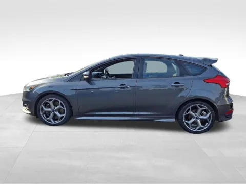 More photos of 2016 Ford Focus ST at Bridge Auto Group, NJ