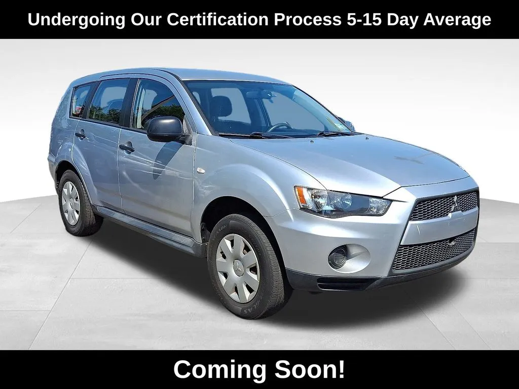 Silver 2010 Mitsubishi Outlander ES for sale in Berlin, NJ