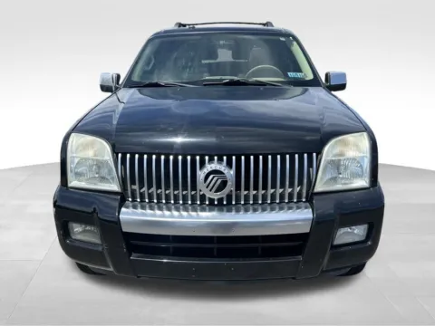 Photos of 2010 Mercury Mountaineer Premier for sale in Berlin, NJ at Bridge Auto Group