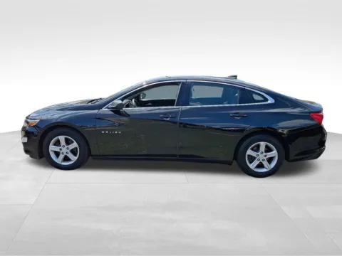 More photos of 2019 Chevrolet Malibu LS at Bridge Auto Group, NJ