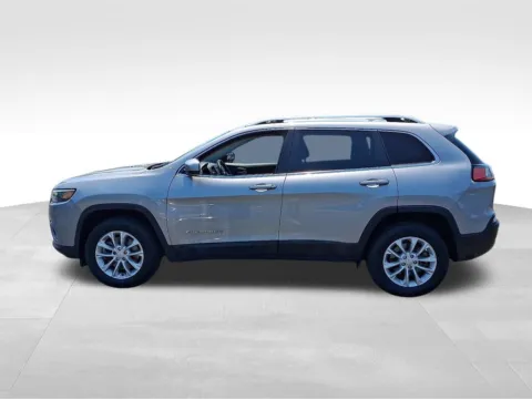 More photos of 2019 Jeep Cherokee Latitude at Bridge Auto Group, NJ