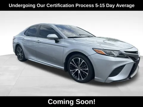 Silver 2018 Toyota Camry SE for sale in Berlin, NJ