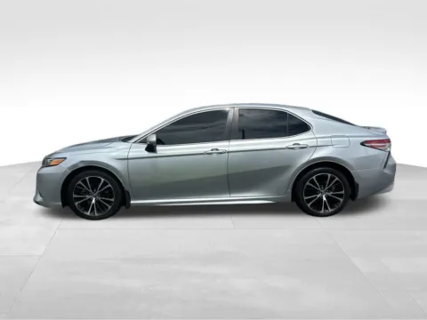 More photos of 2018 Toyota Camry SE at Bridge Auto Group, NJ