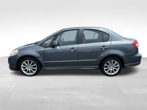 More photos of 2008 Suzuki SX4 Sport Road Trip Edition at Bridge Auto Group, NJ