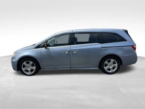 Photos of 2012 Honda Odyssey Touring for sale in Berlin, NJ at Bridge Auto Group