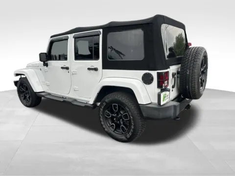 More photos of 2018 Jeep Wrangler JK Unlimited Altitude at Bridge Auto Group, NJ