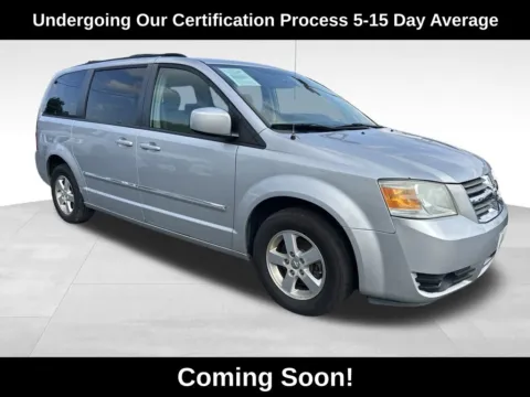 Silver 2009 Dodge Grand Caravan SXT for sale in Berlin, NJ