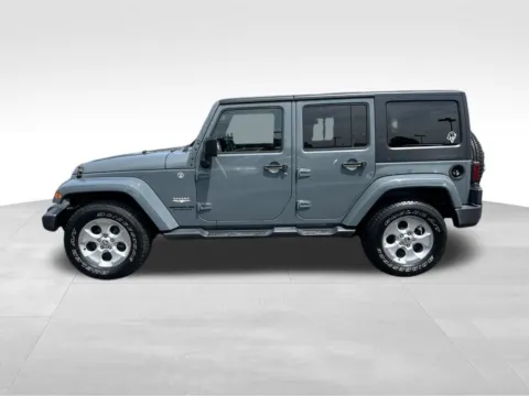 More photos of 2015 Jeep Wrangler Unlimited Sahara at Bridge Auto Group, NJ