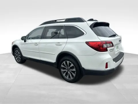 More photos of 2016 Subaru Outback 2.5i at Bridge Auto Group, NJ