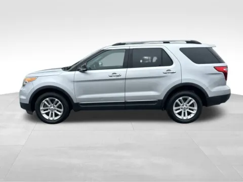 More photos of 2014 Ford Explorer XLT at Bridge Auto Group, NJ