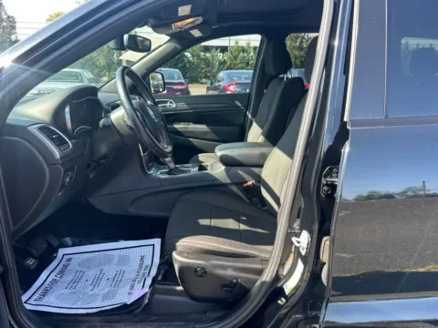 Photos of 2019 Jeep Grand Cherokee Altitude for sale in Berlin, NJ at Bridge Auto Group