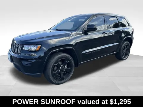 Another view of 2019 Jeep Grand Cherokee Altitude for sale in Berlin, NJ at Bridge Auto Group