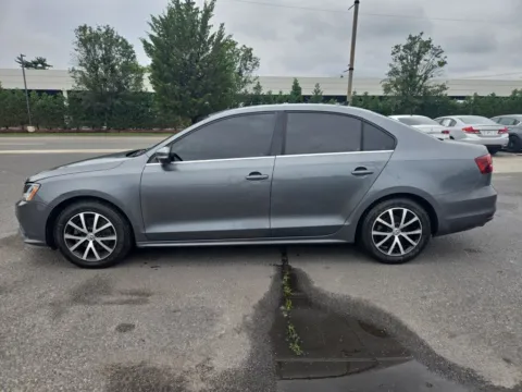 Photos of 2018 Volkswagen Jetta 1.4T SE for sale in Berlin, NJ at Bridge Auto Group