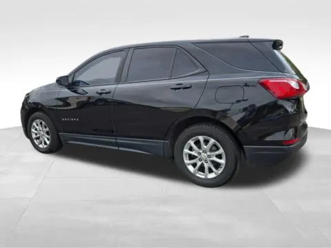More photos of 2021 Chevrolet Equinox LS at Bridge Auto Group, NJ