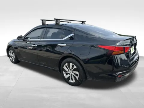 More photos of 2019 Nissan Altima 2.5 S at Bridge Auto Group, NJ
